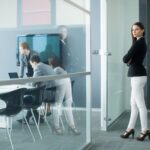 Top Things to Consider Before Booking a Meeting Room in Dubai